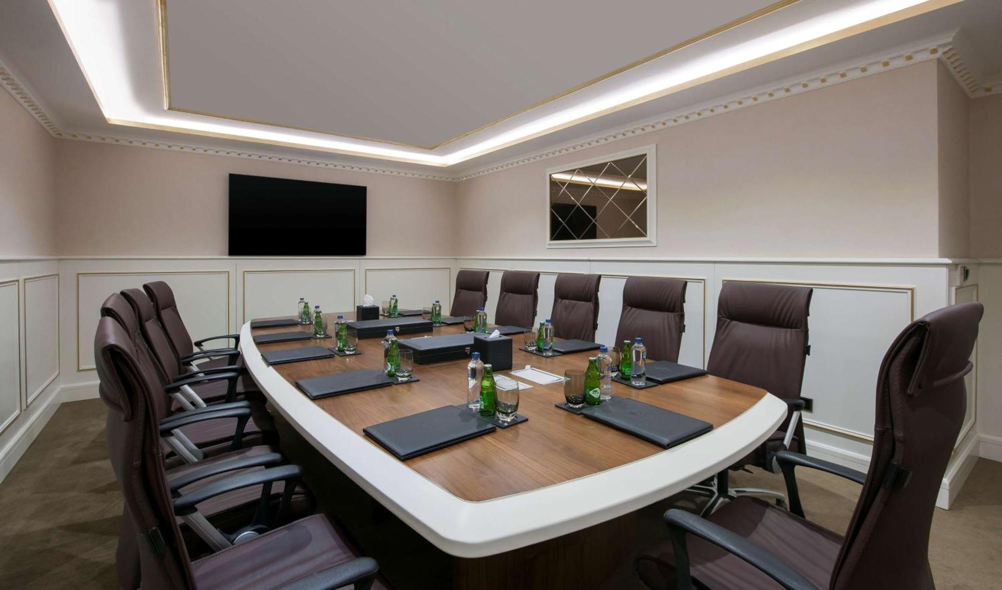 Doubletree By Hilton Elazig Hotel Eksteriør billede