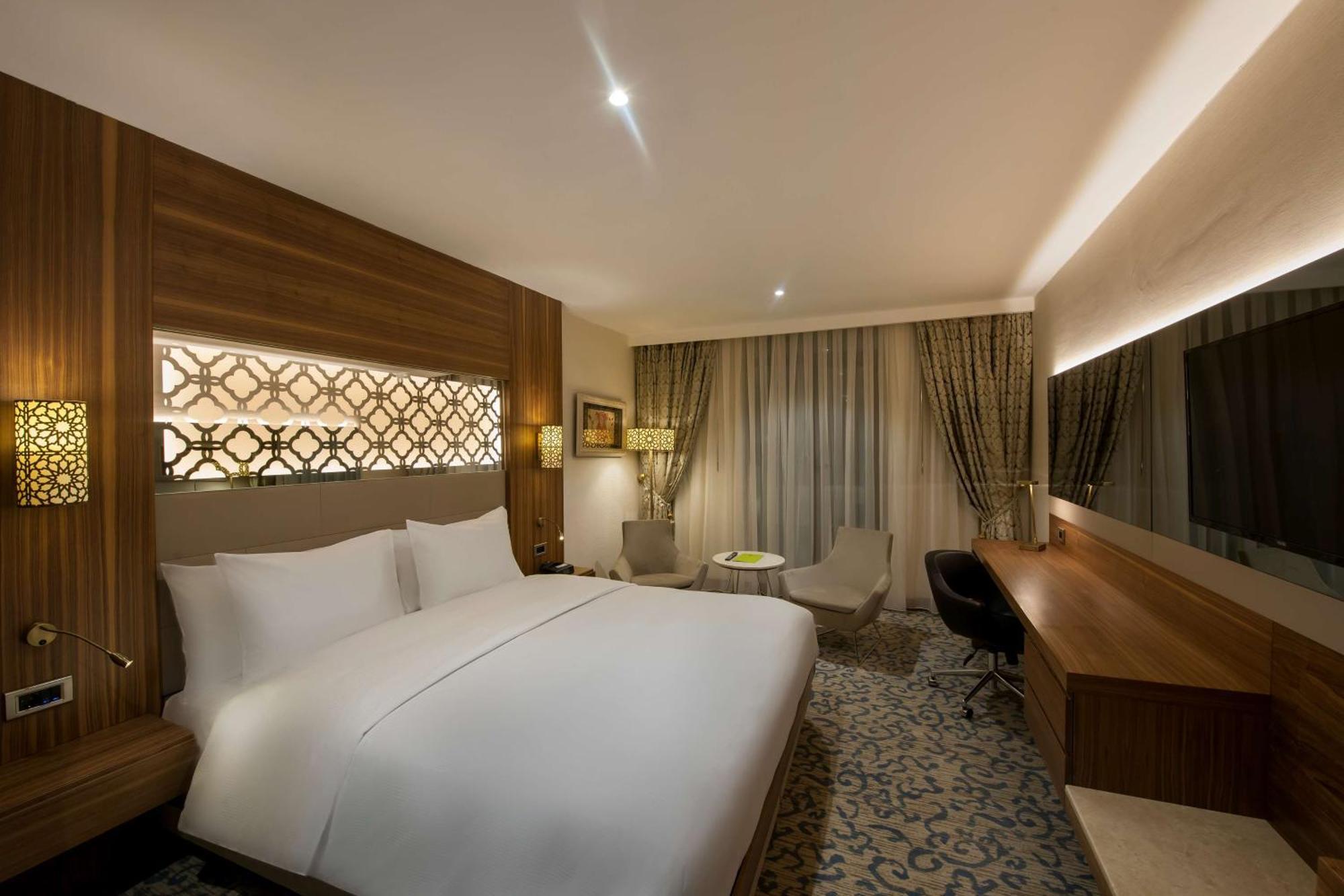 Doubletree By Hilton Elazig Hotel Eksteriør billede